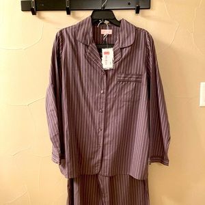 NWT Cabernet Pajama set